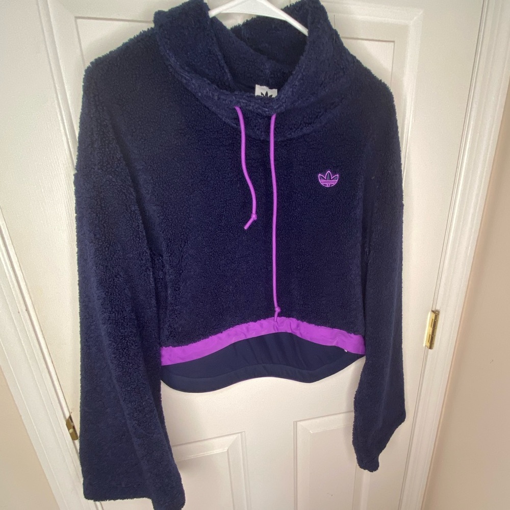 Adidas cropped pullover